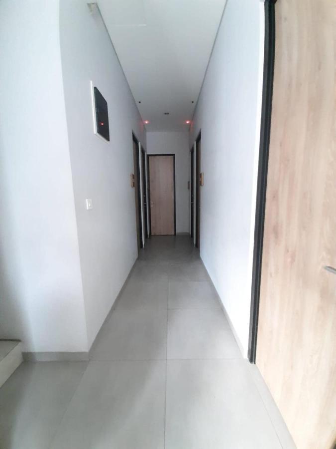 Oyo Life 92770 Cozy Puri 22 Hotel Jakarta Exterior photo