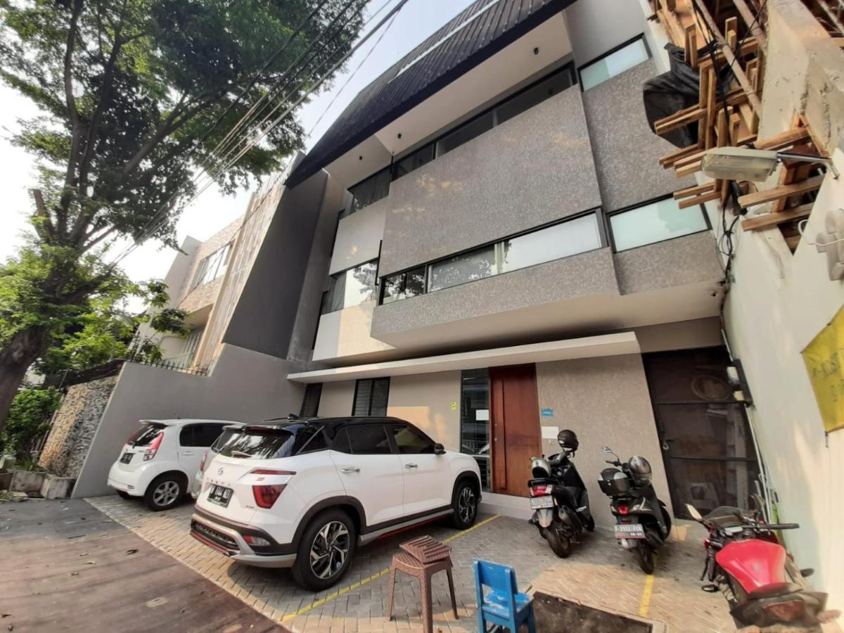 Oyo Life 92770 Cozy Puri 22 Hotel Jakarta Exterior photo